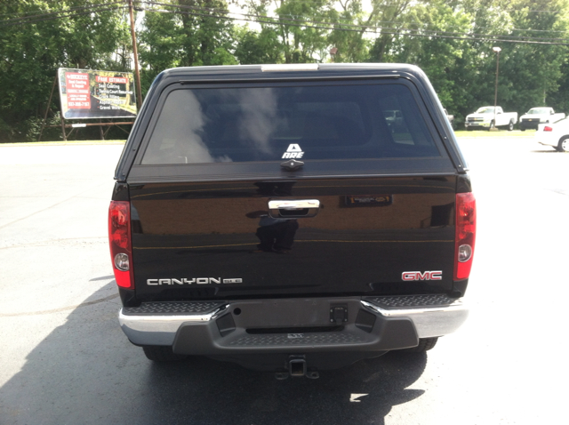 2011 GMC Canyon WOW OH Wowbig FOOT IN THE House