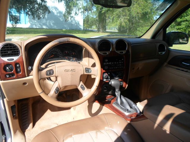 2002 GMC Envoy Wagon SE