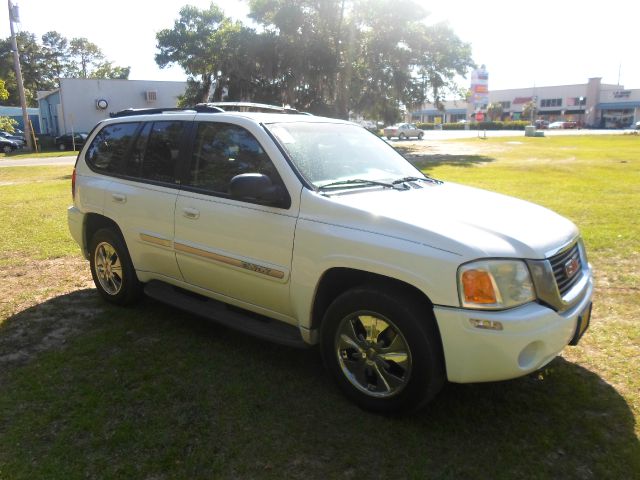 2002 GMC Envoy Wagon SE