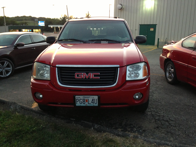 2002 GMC Envoy 4x4 Crew Cab LE