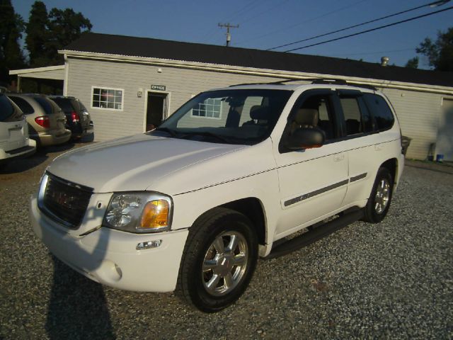 2002 GMC Envoy Wagon SE