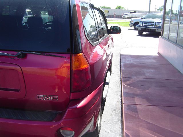 2002 GMC Envoy Wagon SE