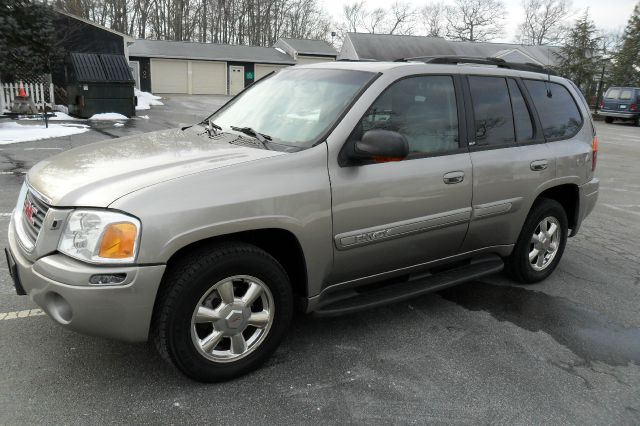 2002 GMC Envoy Wagon SE