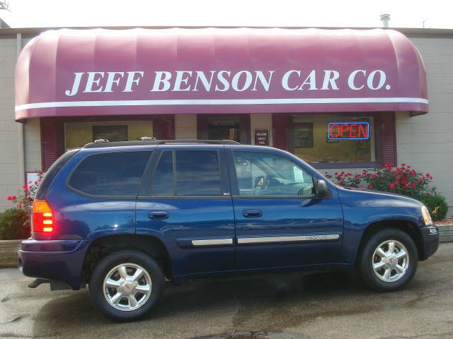 2002 GMC Envoy Wagon SE