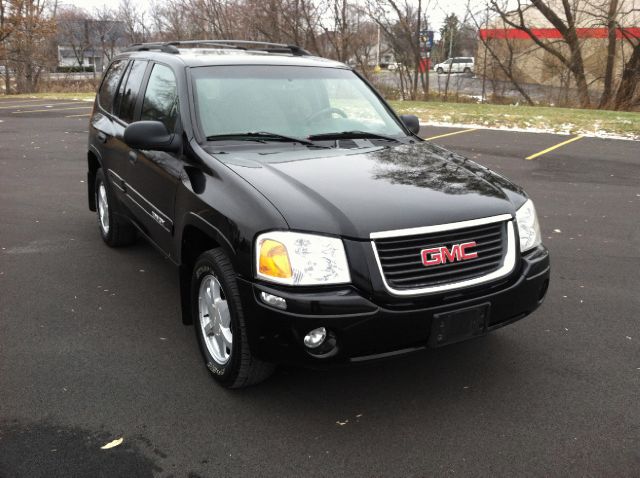 2002 GMC Envoy 4x4 Crew Cab LE