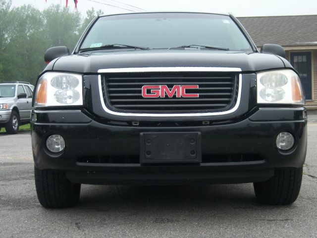 2002 GMC Envoy 4x4 Crew Cab LE