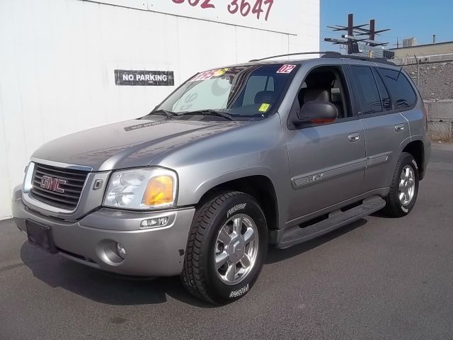 2002 GMC Envoy 4x4 Crew Cab LE