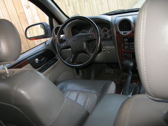 2002 GMC Envoy Wagon SE