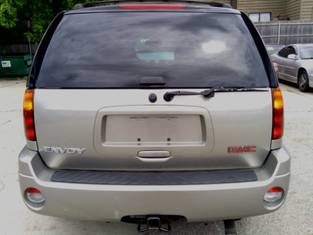 2002 GMC Envoy Wagon SE