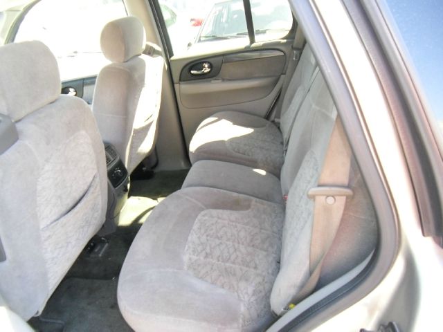 2002 GMC Envoy 4x4 Crew Cab LE