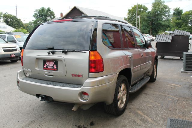 2002 GMC Envoy 4x4 Crew Cab LE