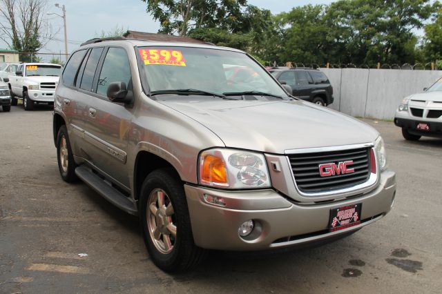 2002 GMC Envoy 4x4 Crew Cab LE