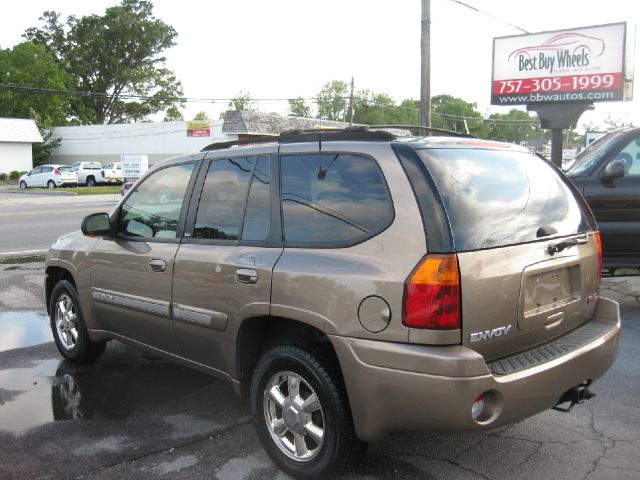 2002 GMC Envoy Wagon SE