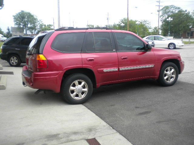 2002 GMC Envoy 4x4 Crew Cab LE