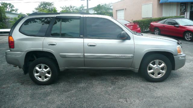 2002 GMC Envoy Wagon SE