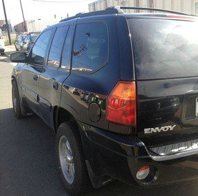 2002 GMC Envoy 4x4 Crew Cab LE