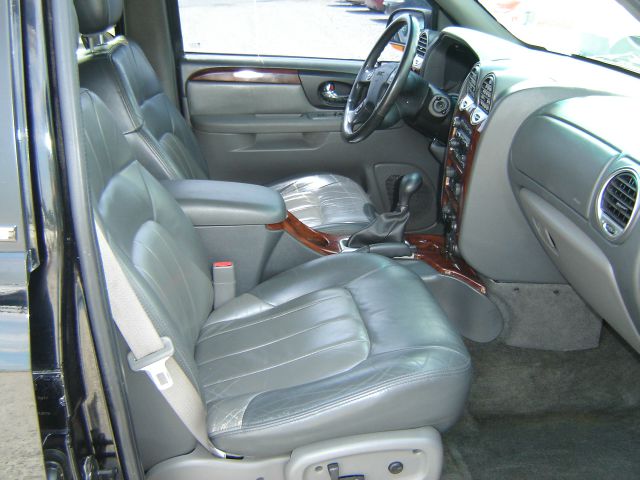 2002 GMC Envoy Wagon SE