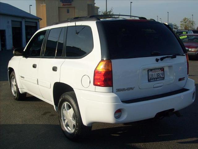 2002 GMC Envoy LS 2500hd CREW CAB 4X4 Diesel