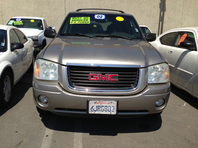 2002 GMC Envoy 4x4 Crew Cab LE