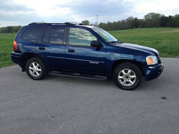 2002 GMC Envoy 4x4 Crew Cab LE