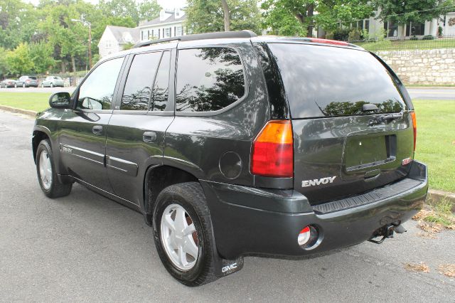 2003 GMC Envoy 4x4 Crew Cab LE