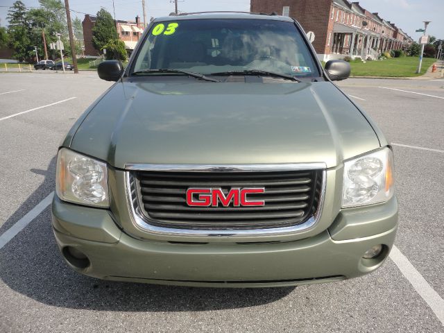 2003 GMC Envoy Wagon SE