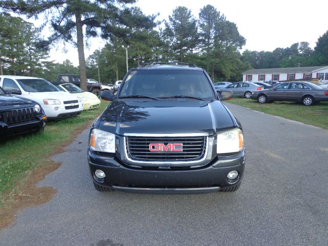 2003 GMC Envoy Wagon SE