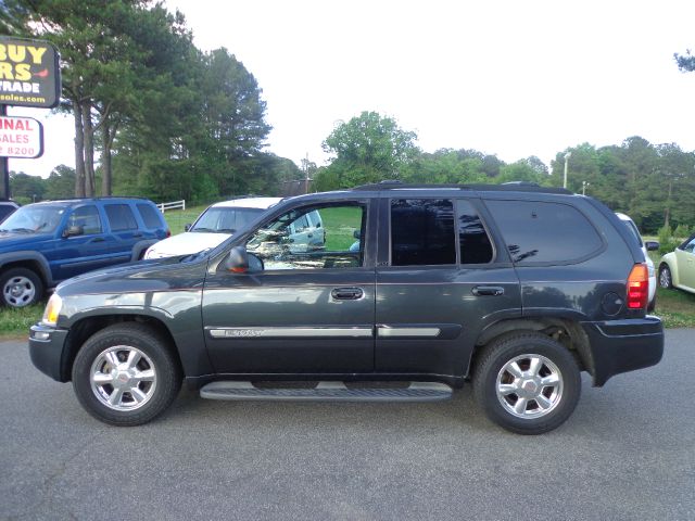 2003 GMC Envoy Wagon SE