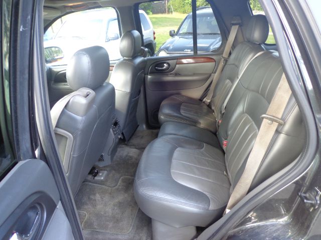 2003 GMC Envoy Wagon SE