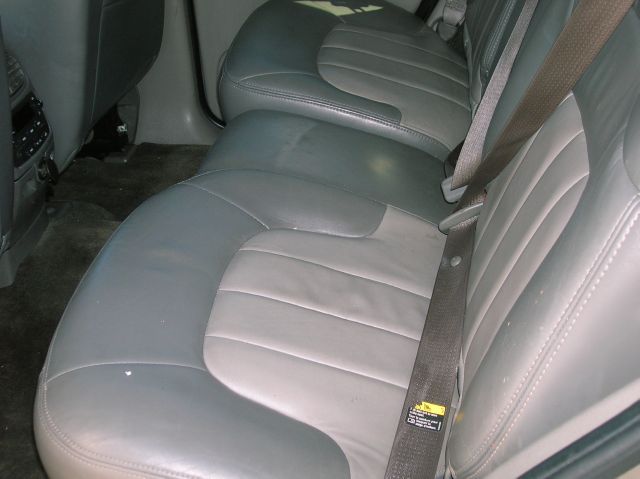 2003 GMC Envoy Wagon SE