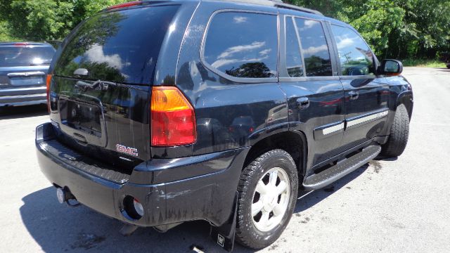 2003 GMC Envoy 4x4 Crew Cab LE