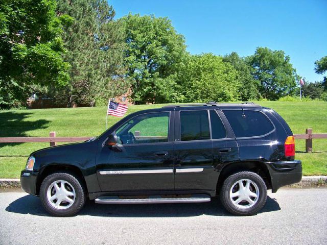 2003 GMC Envoy Wagon SE