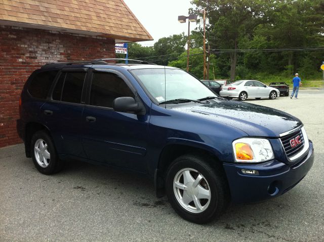 2003 GMC Envoy 4x4 Crew Cab LE