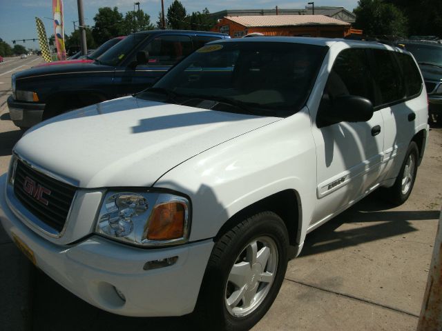 2003 GMC Envoy Wagon SE