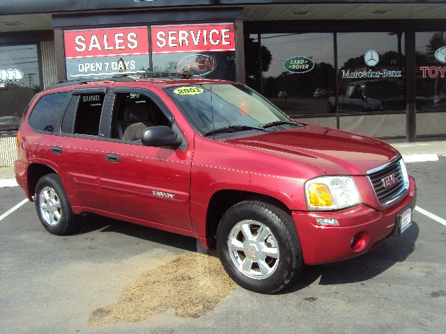 2003 GMC Envoy 4x4 Crew Cab LE