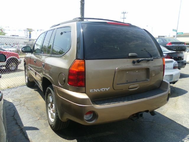 2003 GMC Envoy 4x4 Crew Cab LE