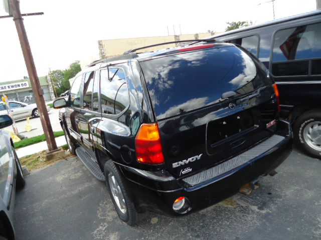 2003 GMC Envoy Wagon SE