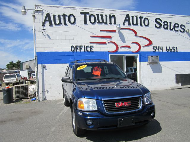 2003 GMC Envoy 4x4 Crew Cab LE