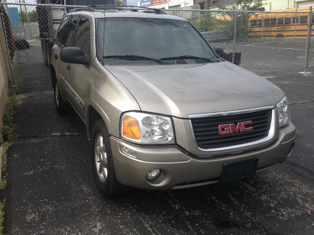 2003 GMC Envoy 4x4 Crew Cab LE