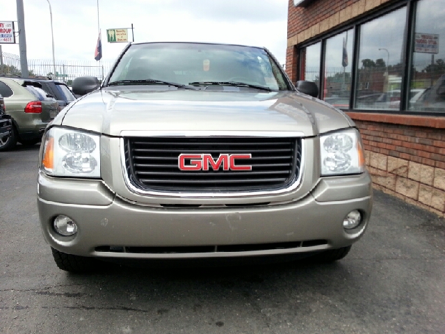 2003 GMC Envoy 4x4 Crew Cab LE