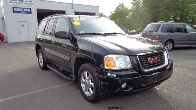 2004 GMC Envoy Wagon SE