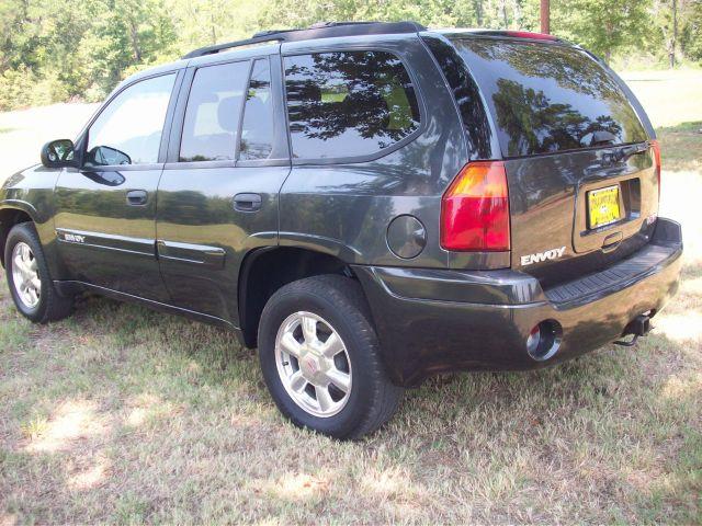 2004 GMC Envoy GXP