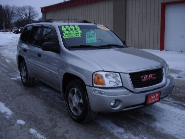 2004 GMC Envoy 4x4 Crew Cab LE