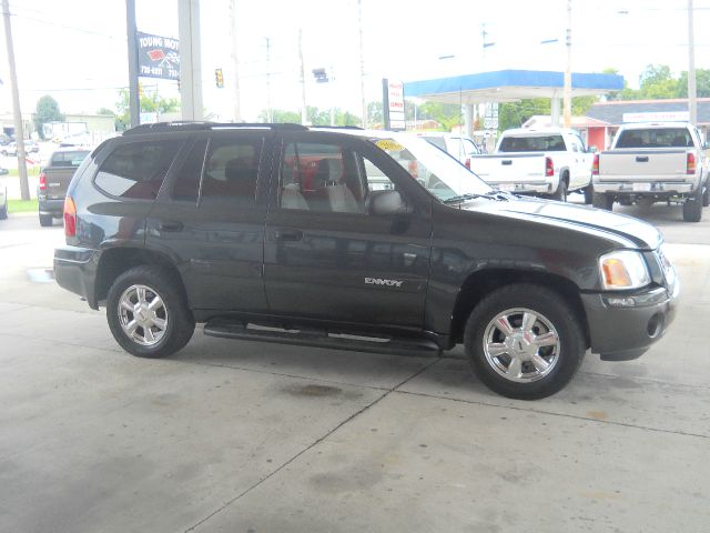 2004 GMC Envoy GXP