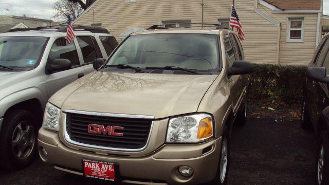 2004 GMC Envoy 4x4 Crew Cab LE