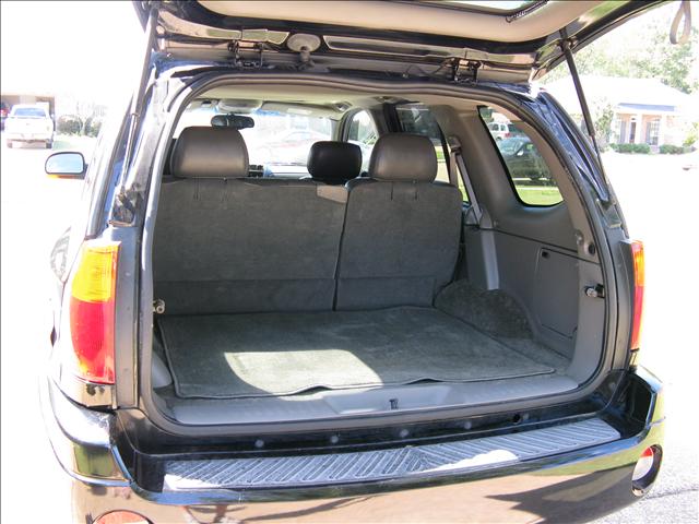 2004 GMC Envoy S V6 Auto 4WD