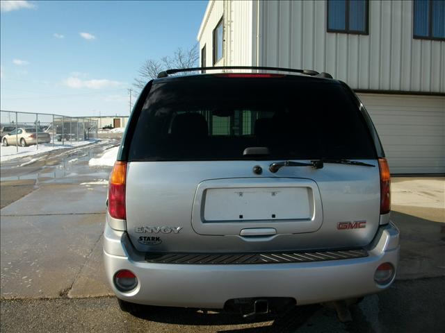 2004 GMC Envoy LTD LME