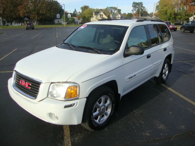 2004 GMC Envoy 4x4 Crew Cab LE