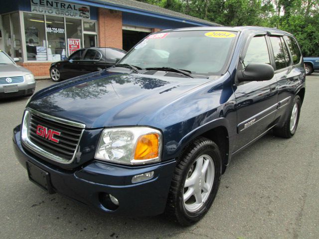 2004 GMC Envoy 4x4 Crew Cab LE