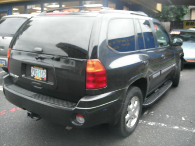 2004 GMC Envoy Wagon SE